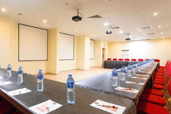 Hotel ibis Lagos Airport